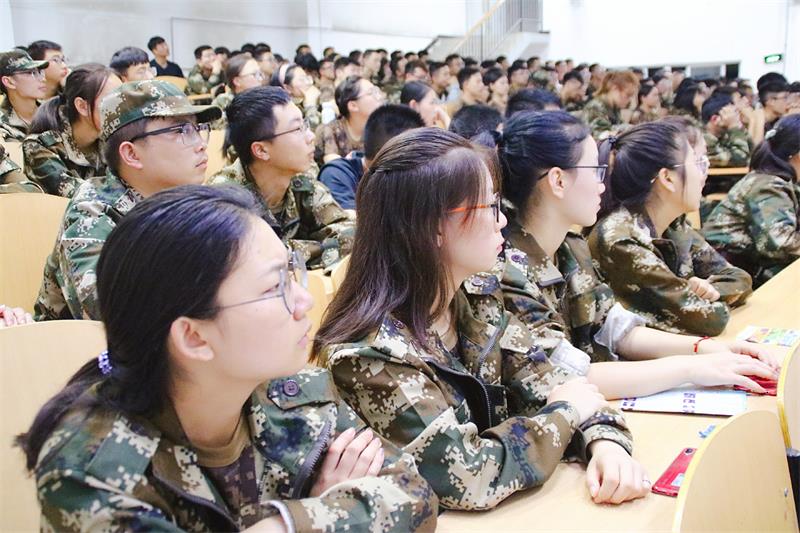 携安全与教育前行—智能工程学院开展新生入学教育大会