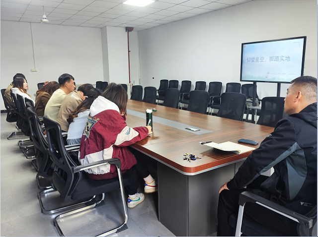 【学生管理】强化学习培训 提升管理能力 ——食品与环境学院开展学生管理工作专题培训