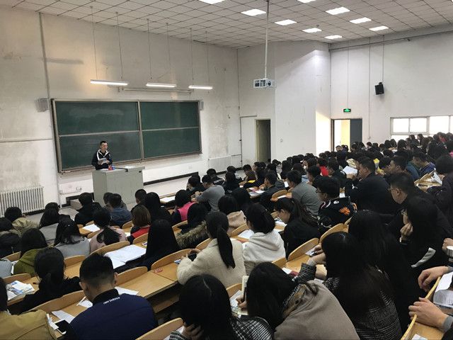 防微杜渐,为梦想保驾护航——经济管理系2014级安全教育宣讲