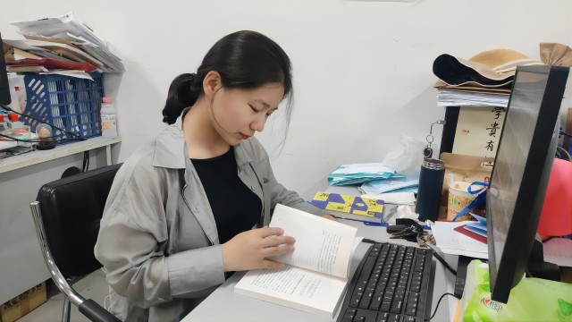 【辅导员风采】韩雅琳:不欲碌碌如玉,珞珞如石
