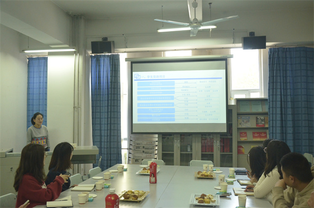 资助交流提能力 倾心助学暖工程—淬炼·国际商学院召开辅导员资助工作能力提升交流座谈会