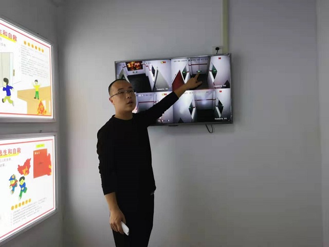 经济与管理学院开展消防安全教育