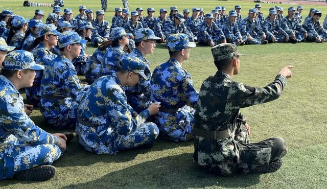 【国防教育】军训——在烈日下淬炼,拨响青春之弦