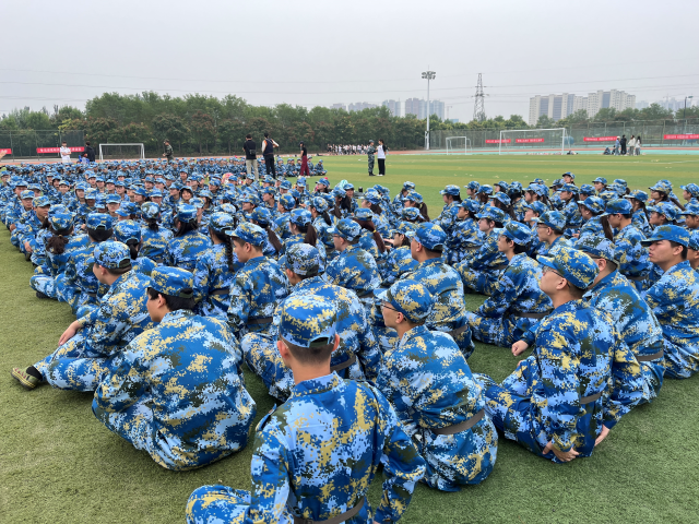 【国防教育】军训——食品与环境学院军训纪实新闻稿
