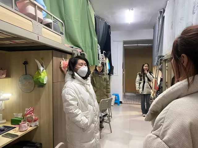 筑牢安全防线 共创平安宿舍——艺术传媒学院辅导员宿舍安全卫生大检查