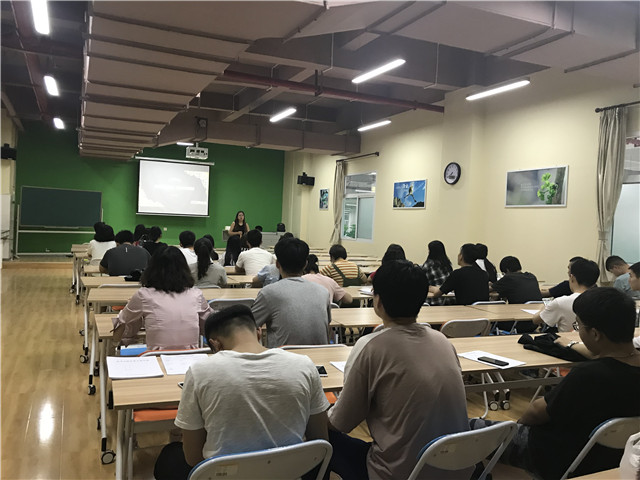 远景学院开展学生安全教育暨毕业生文明离校教育工作