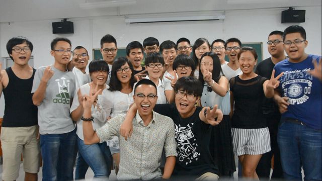 桃李满天下、恩情似深海;师恩难忘,祝福无限——远景学子教师节视频送祝福