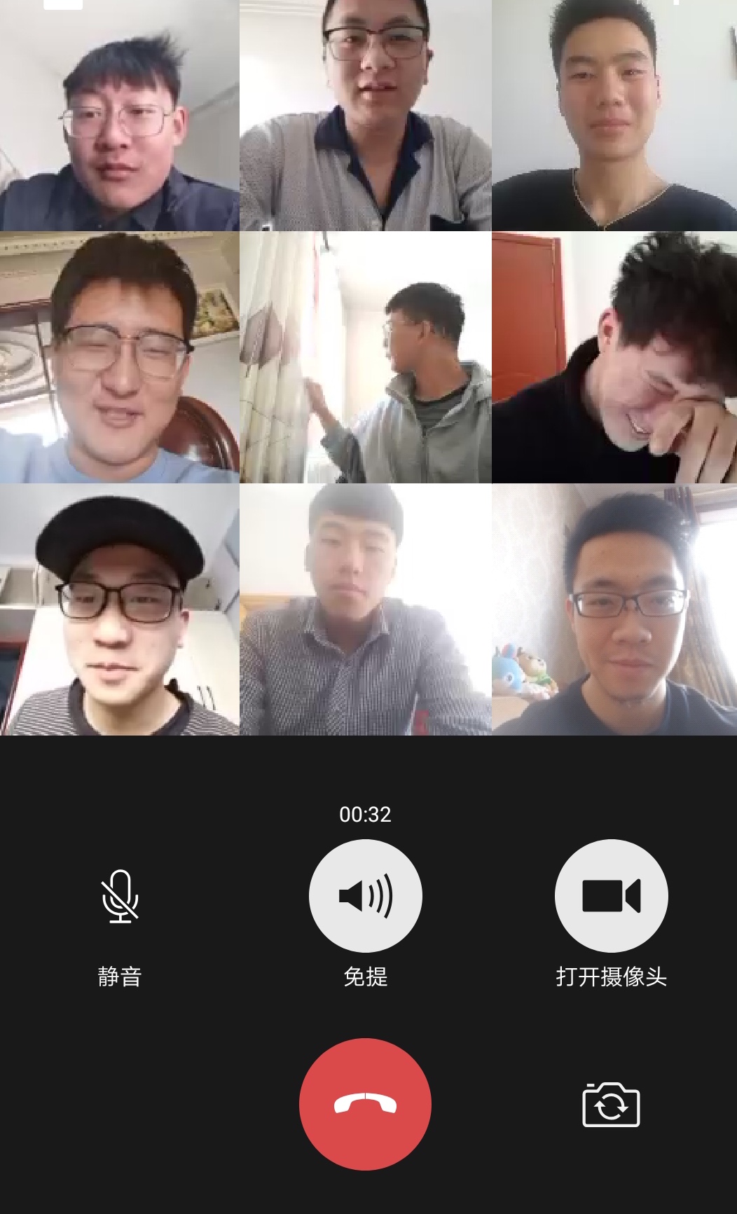 践行劳动教育，做新时代好青年