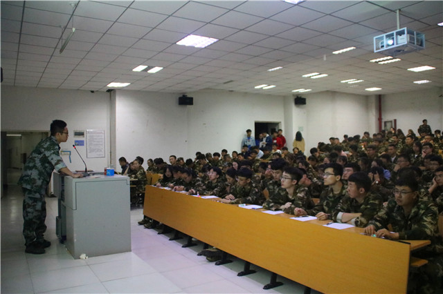开启新航程 共铸大学梦—智能工程学院举办2019级新生主题年级会