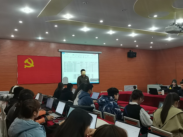 标杆塑造 人才培养—艺术传媒学院2020级班委培训