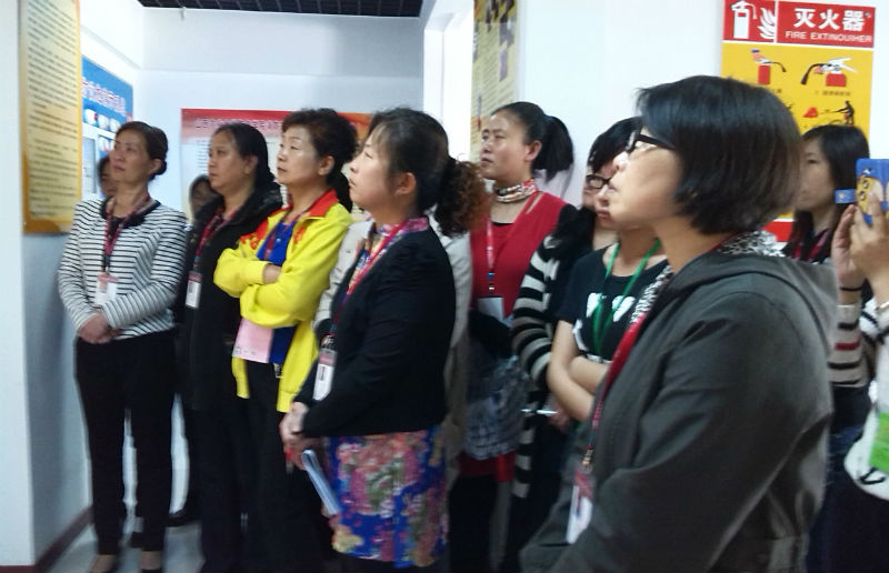 学习消防安全知识 增强危机应对能力——宿管中心组织楼管员学习宿舍消防知识