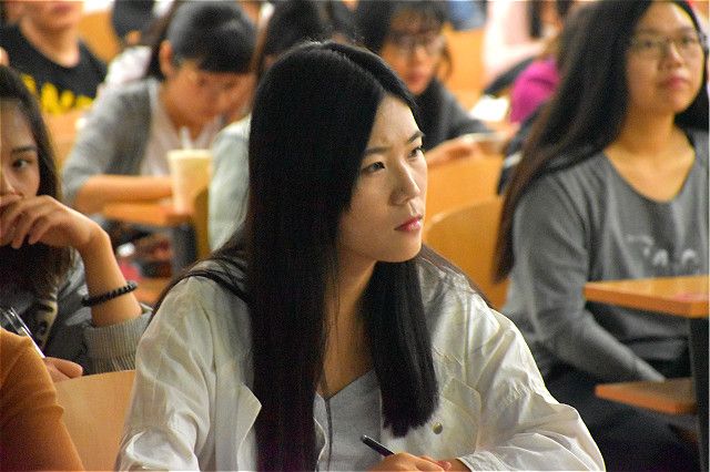 努力拼搏，放飞考研梦想——经管系考研答疑讲座