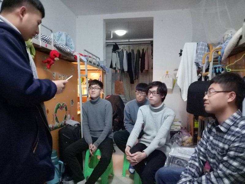 安全出行守交规 我们在行动
