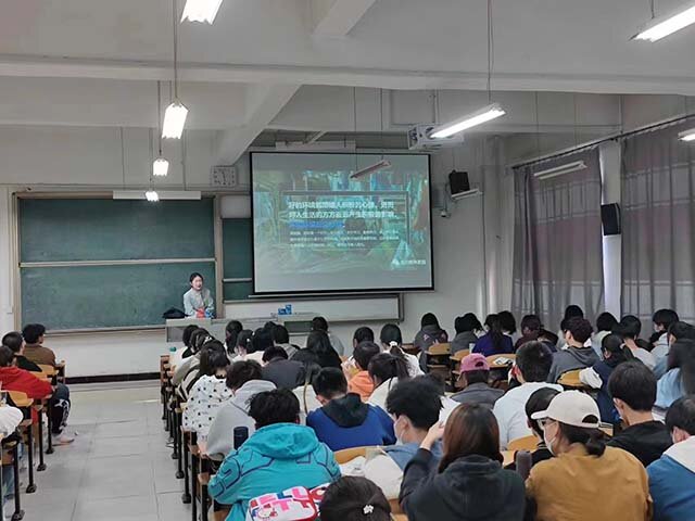 远景学院开展“安全始于心,平安重在行”主题教育活动