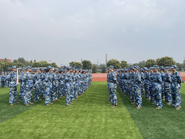 【国防教育】军训——经济与管理学院军训纪实新闻稿