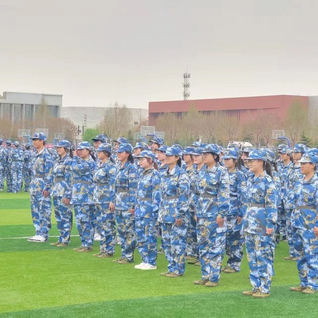 【国防教育】军训简讯丨坚持不懈,勇往直前