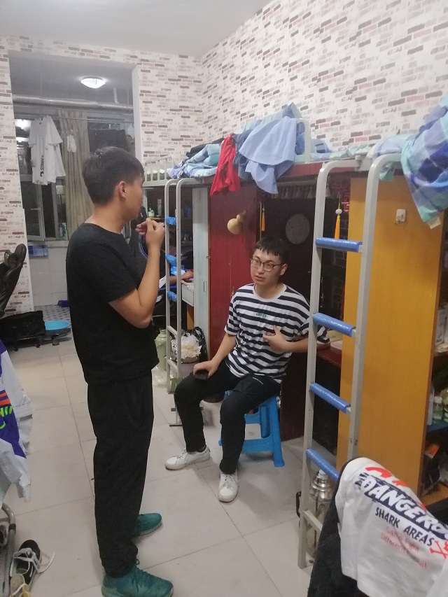 共建和谐宿舍,安全携手同行—远景学院组织开展夏季宿舍卫生问题排查