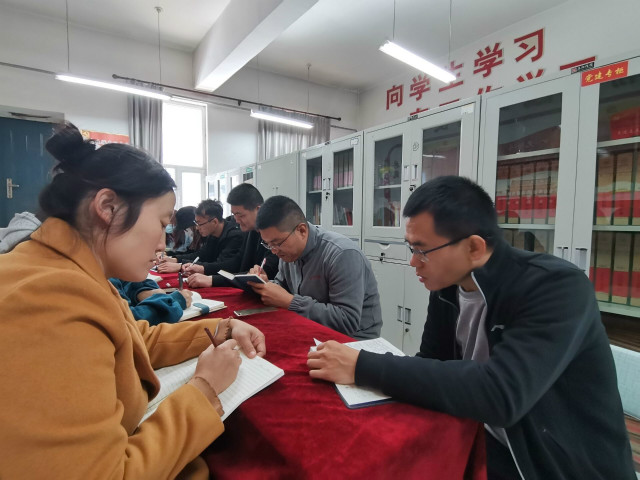 外语系开展资助诚信和防骗金融知识教育主题活动