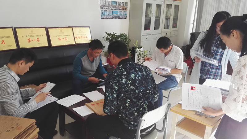 工管系开展2016年奖助学金评选工作