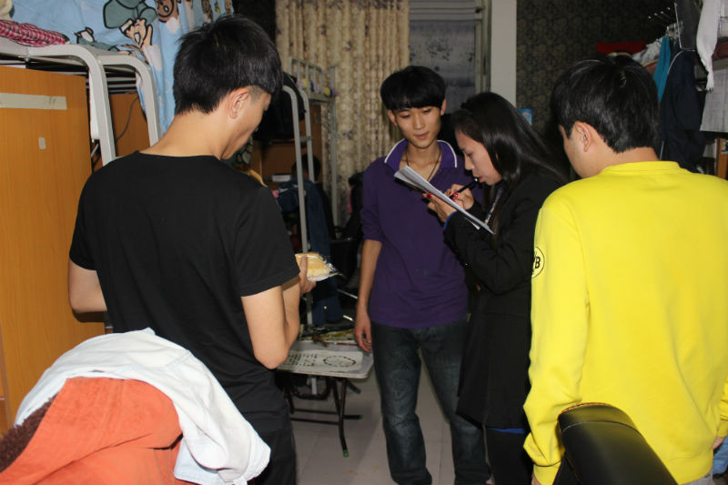 学生处对学生公寓安全进行大排查