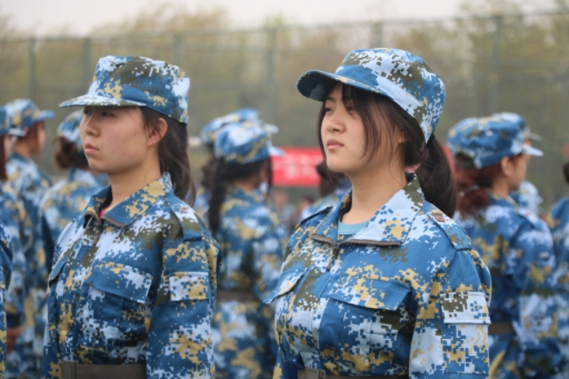 【国防教育】 叮!军训体验卡已到期