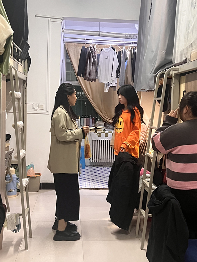 【安全教育】明亮清雅之室 共建和谐新风 ——艺术传媒学院开展宿舍安全大检查